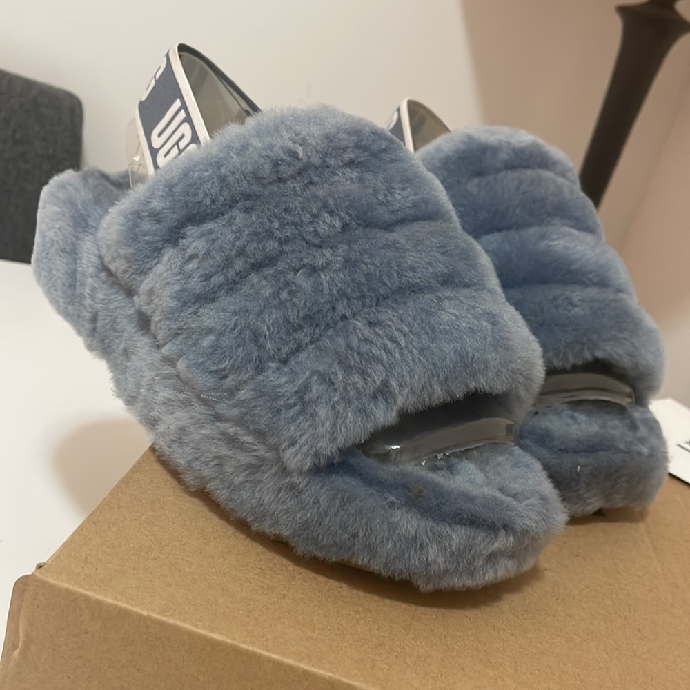 Ugg Fluff Yeah Blue Slippers - Picture 9 of 10